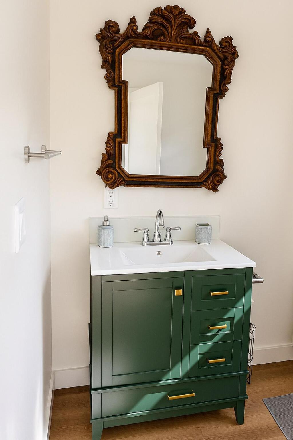 Charming Casita Near Usc, Sofi, And Culver City Apartment
